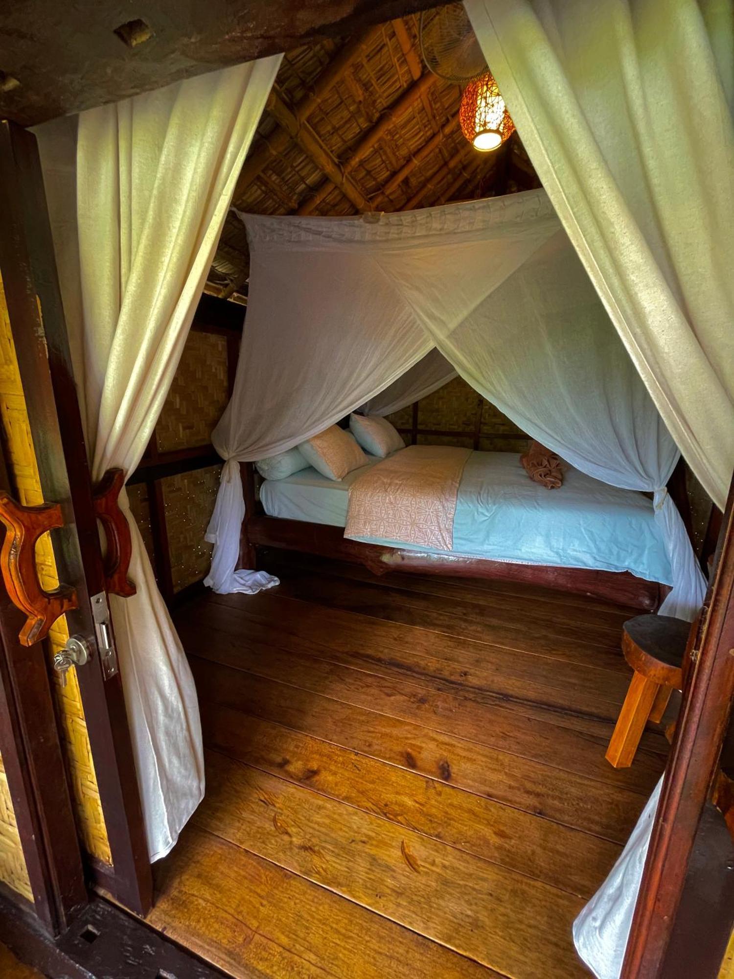 Hotel Rinjani Lighthouse à Senaru Extérieur photo